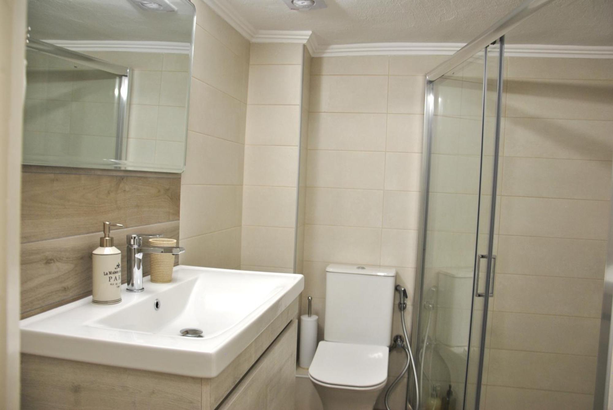 4 Seasons Breeze / Thessaloniki Apartment ภายนอก รูปภาพ